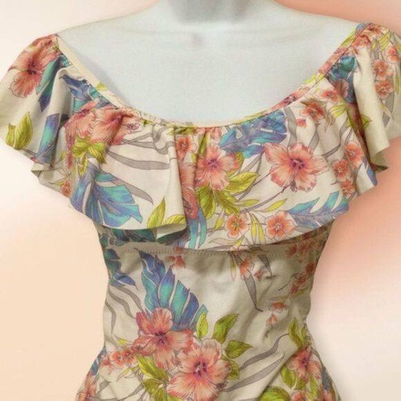 RAISINS Floral Off the Shoulder‎ Floral One Piece Ruffled Swimsuit Med - Picture 8 of 14